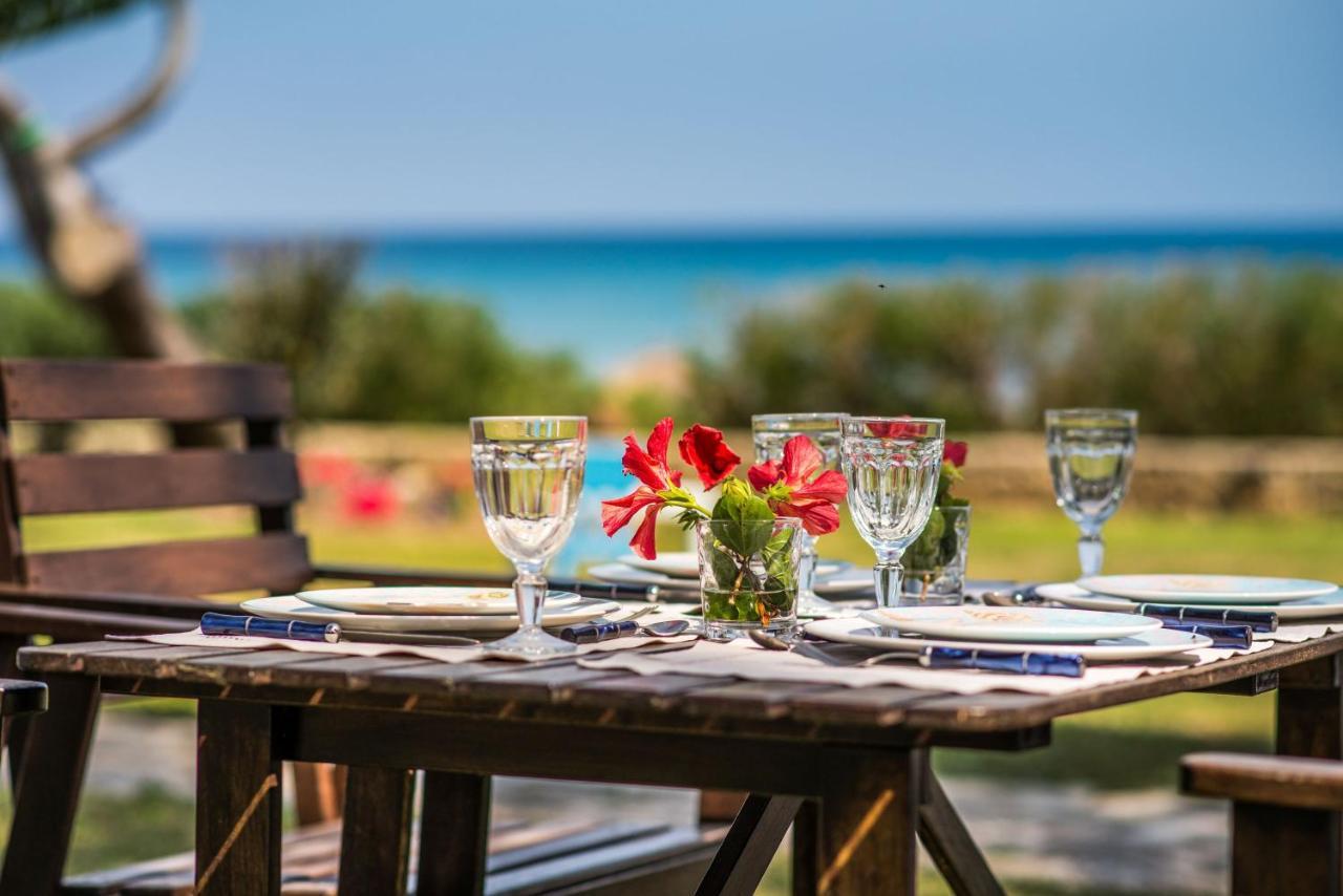 Azzuro Beach House - On The Beach & Private Pool, By Zantewize Василикос Экстерьер фото