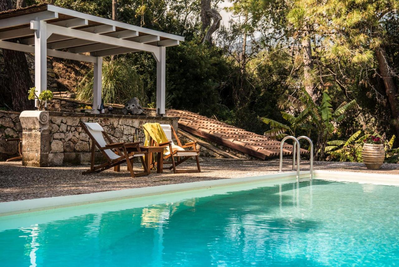 Azzuro Beach House - On The Beach & Private Pool, By Zantewize Василикос Экстерьер фото